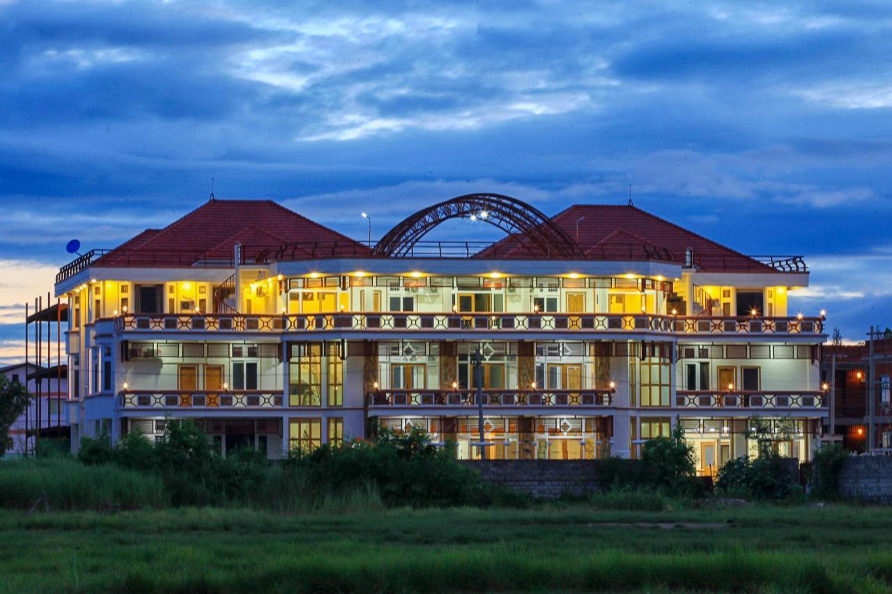 Five One Star Hotel Ньоншуэ Экстерьер фото